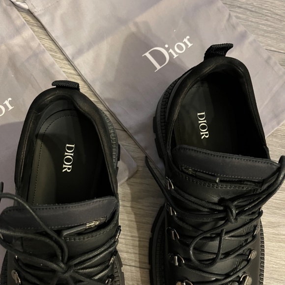 Dior shoe - Picture 3 of 7